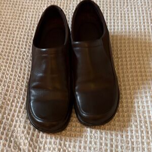 Easy Spirit Women's Brown Slip-On Wedge Shoes